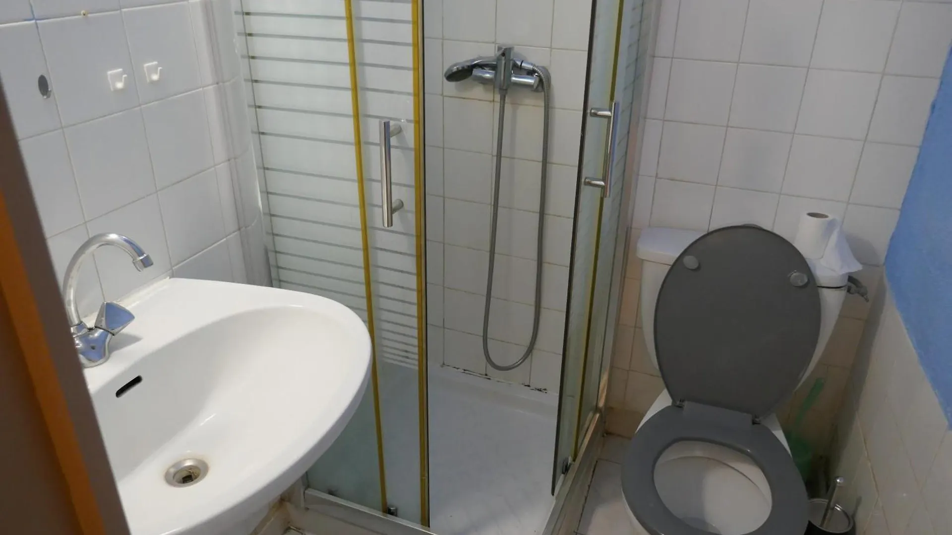 Holiday home Grand Gite Au Pays Des Lavandes Aurel  France