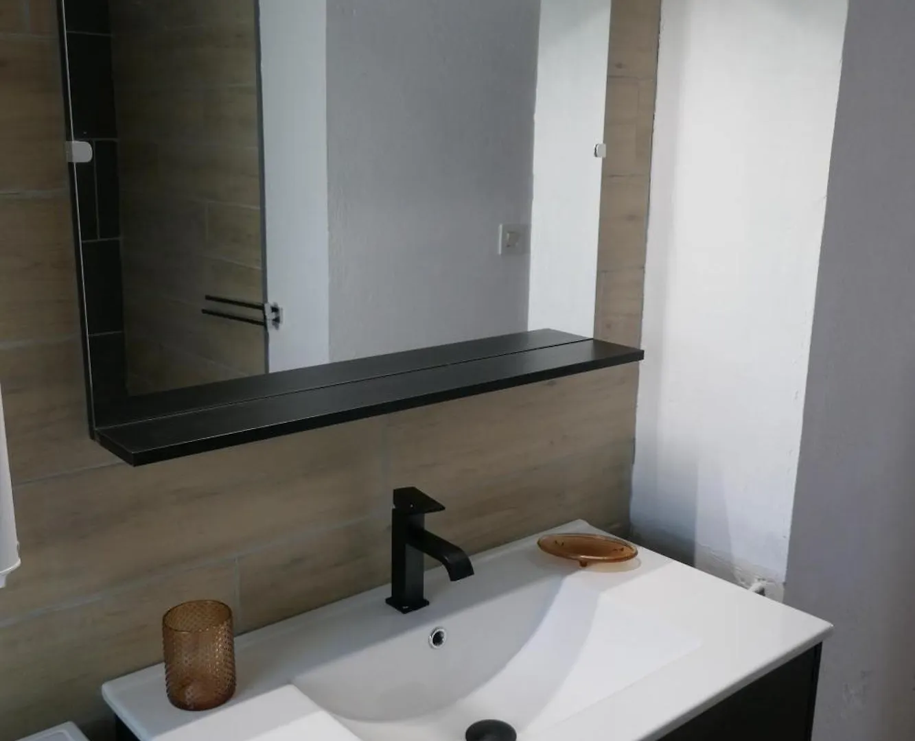 Grand Gite Au Pays Des Lavandes Aurel  Holiday home Aurel (Vaucluse)